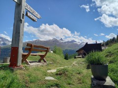 20220527154338-n